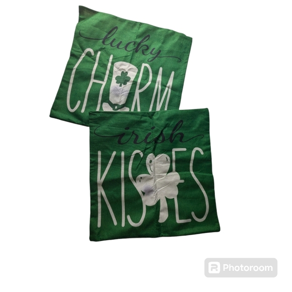 Irish Themed Cushions. 1 Pair. Green and White. - Picture 3 of 10